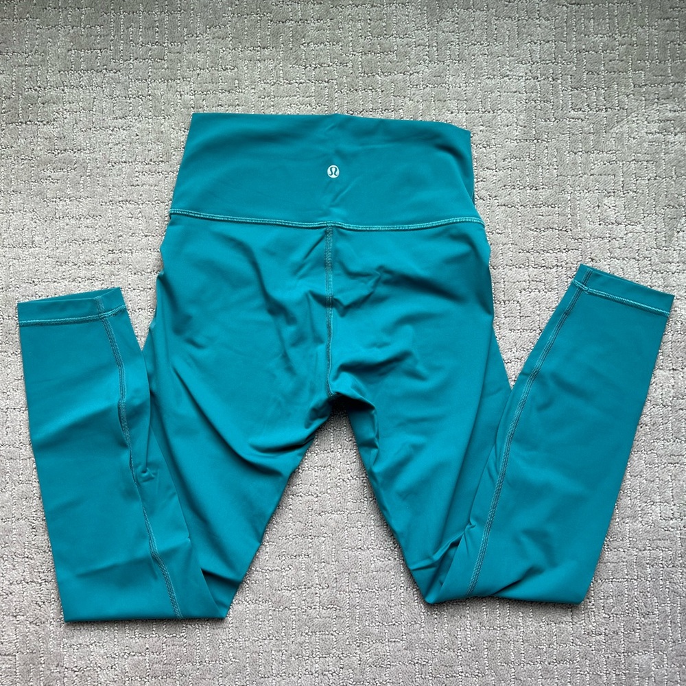 Lululemon Wunder Under HR Tight Size 6